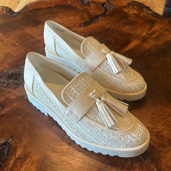 New Franco Sarto beige Rattan slip on loafers 7.5 - Picture 2 of 8